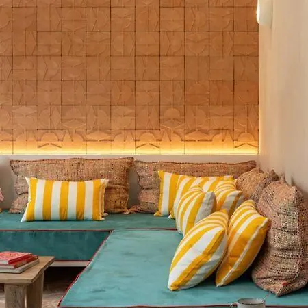 Branded New Loft Riviera Style - 8 Guests - Vanves