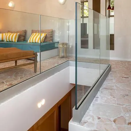 Branded New Loft Riviera Style - 8 Guests -